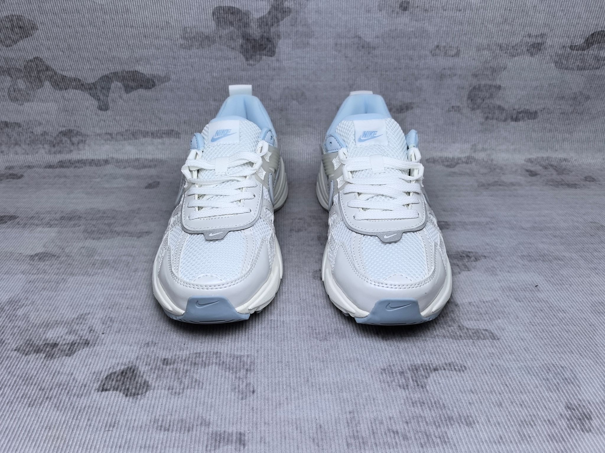 Nike Sneakers-226