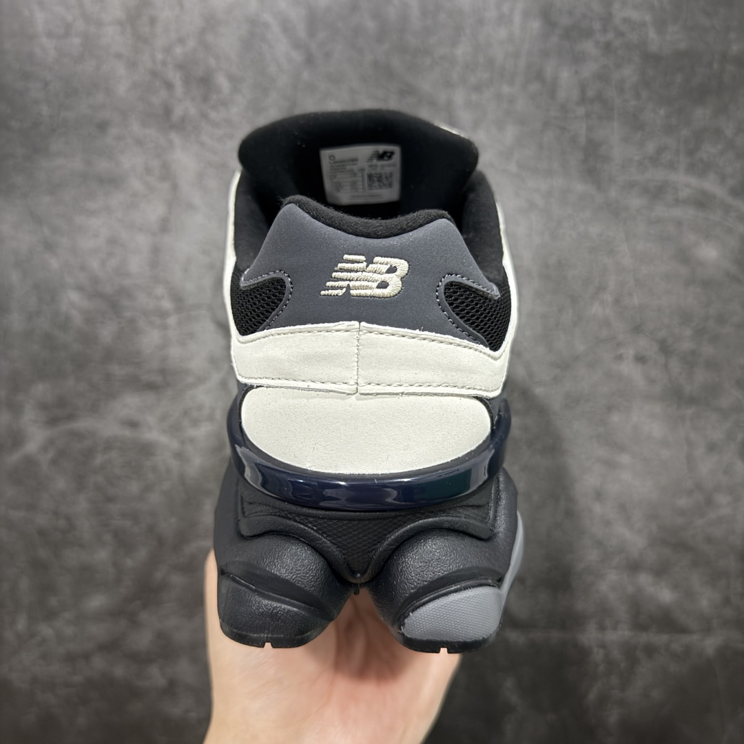 New Balance Sneakers-318