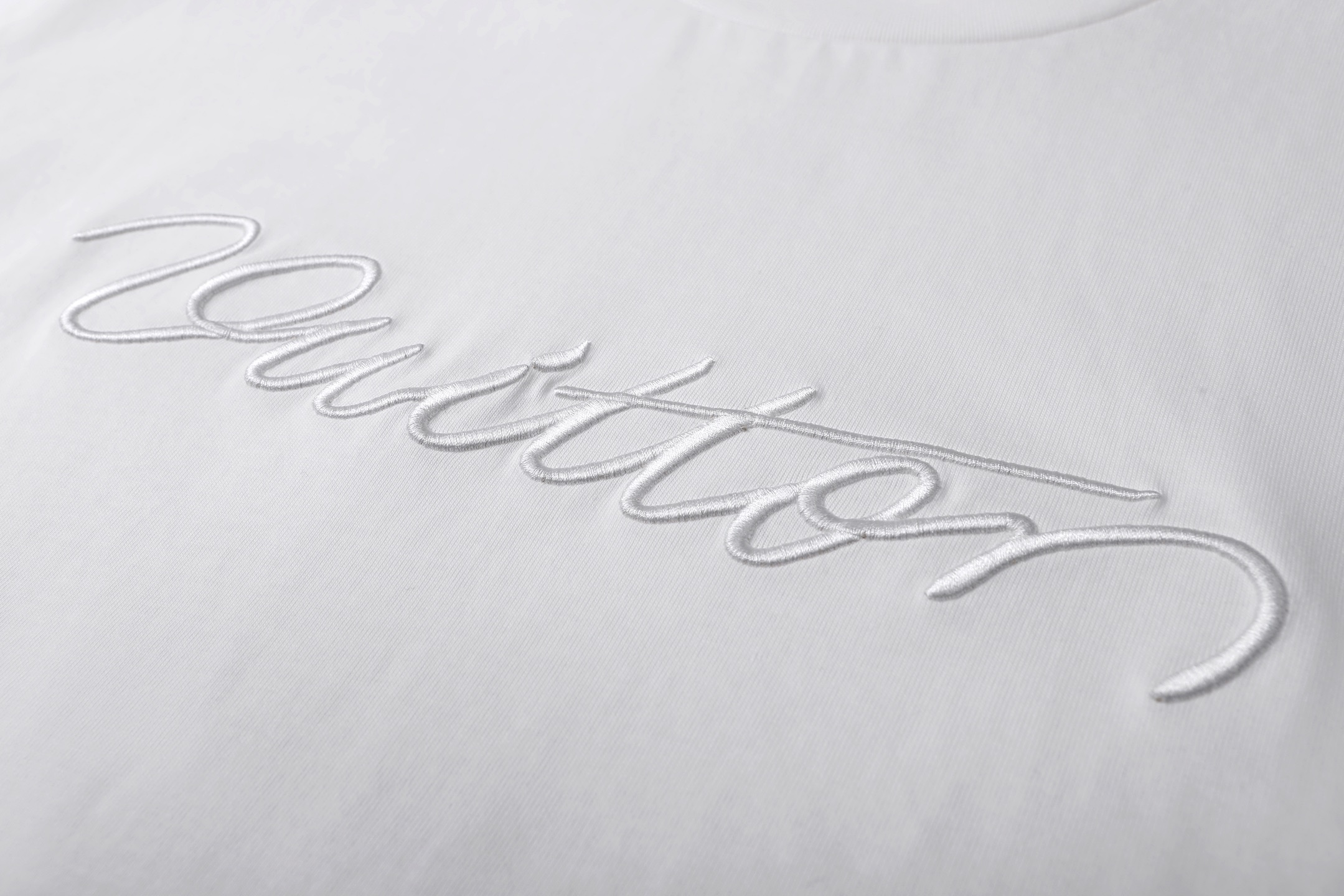 LV clothing-234