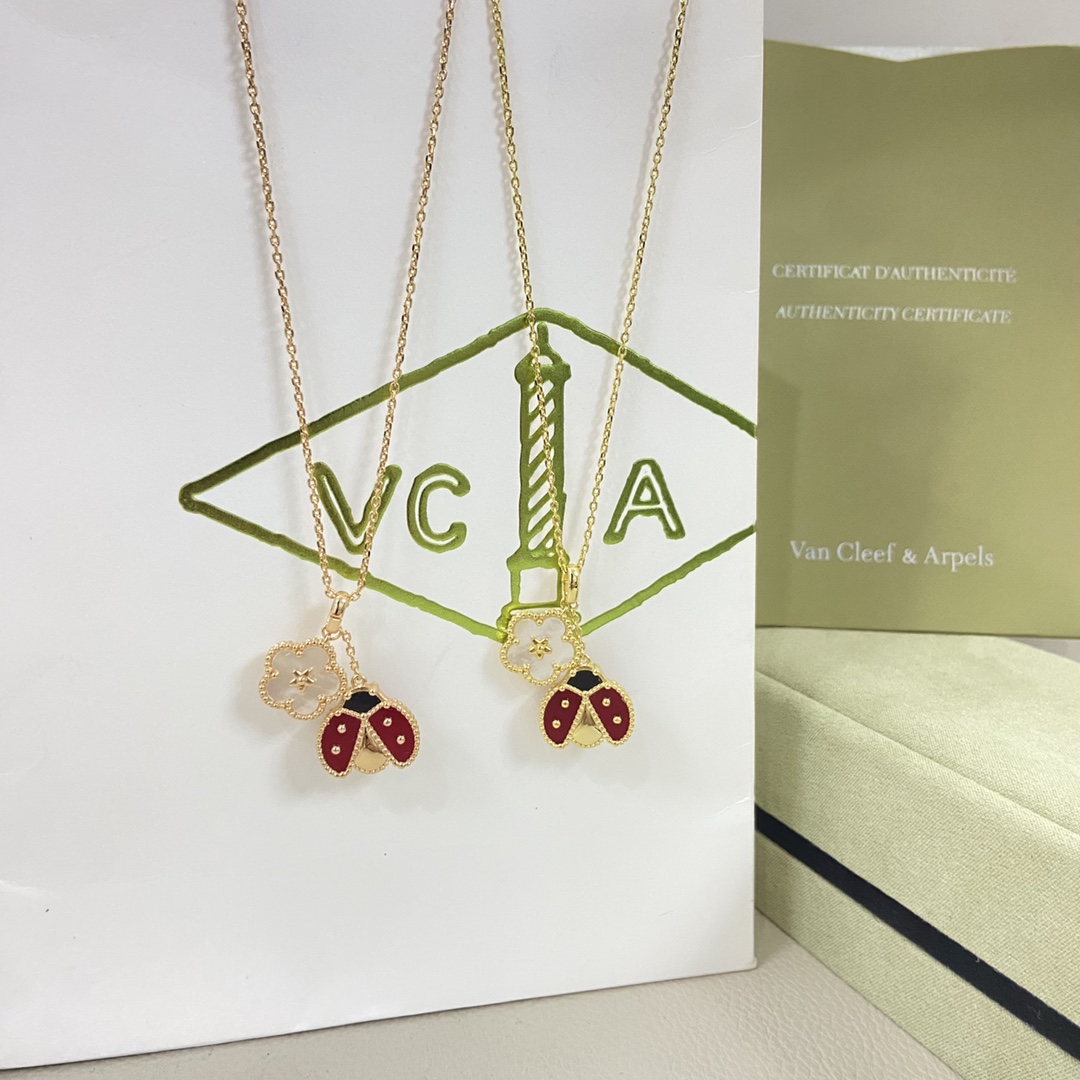 Van Cleef & Arpels necklace-17