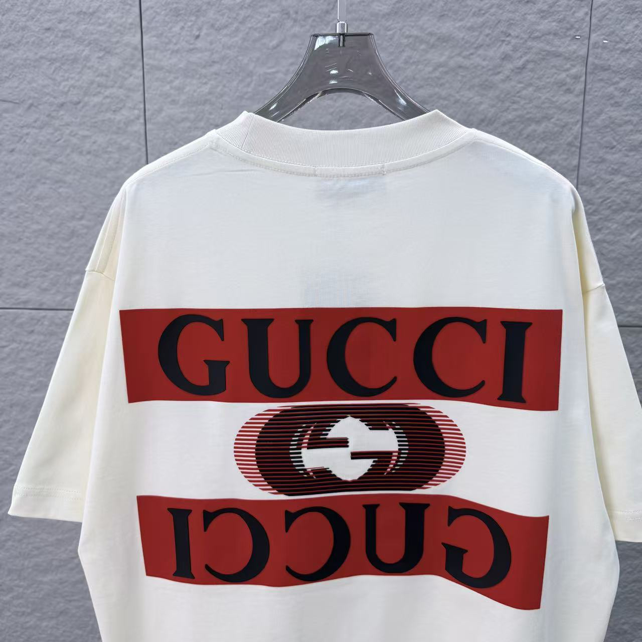 Gucci clothing-165