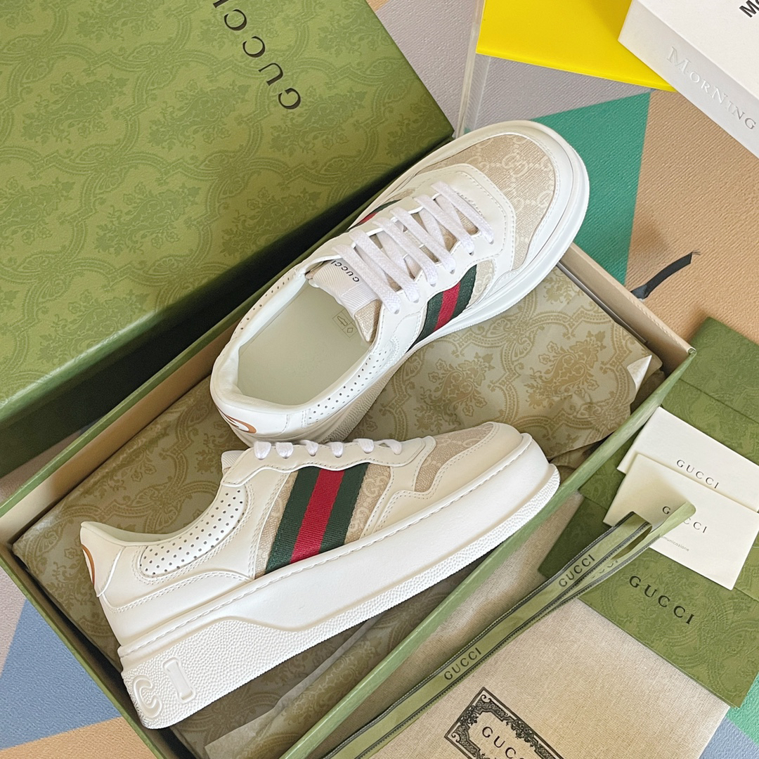 Gucci Sneakers-163