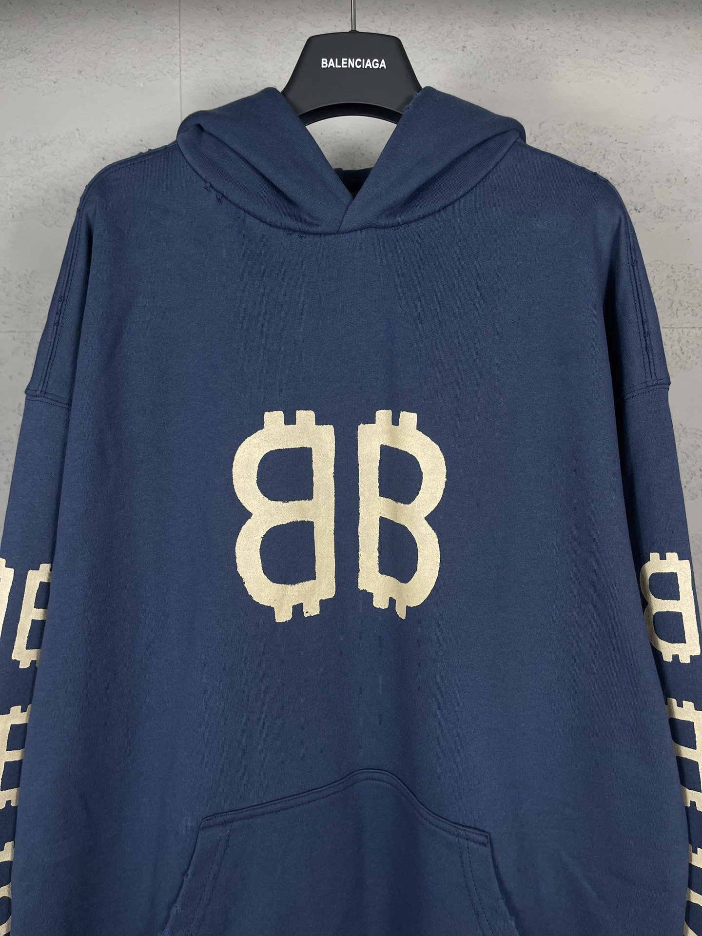 Balenciaga clothing-217