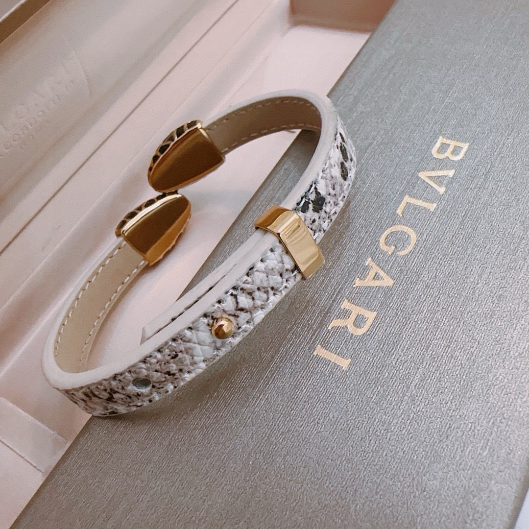 Bottega Veneta Bracelet-24