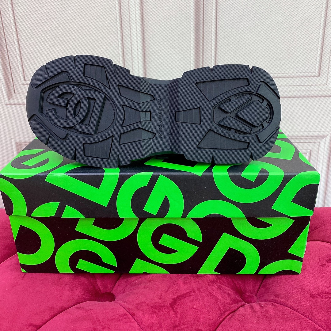 D&G Sneakers-36