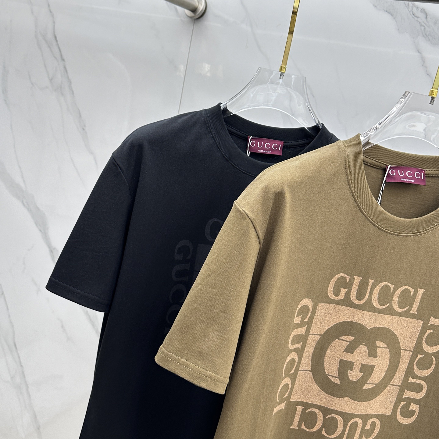 Gucci clothing-27