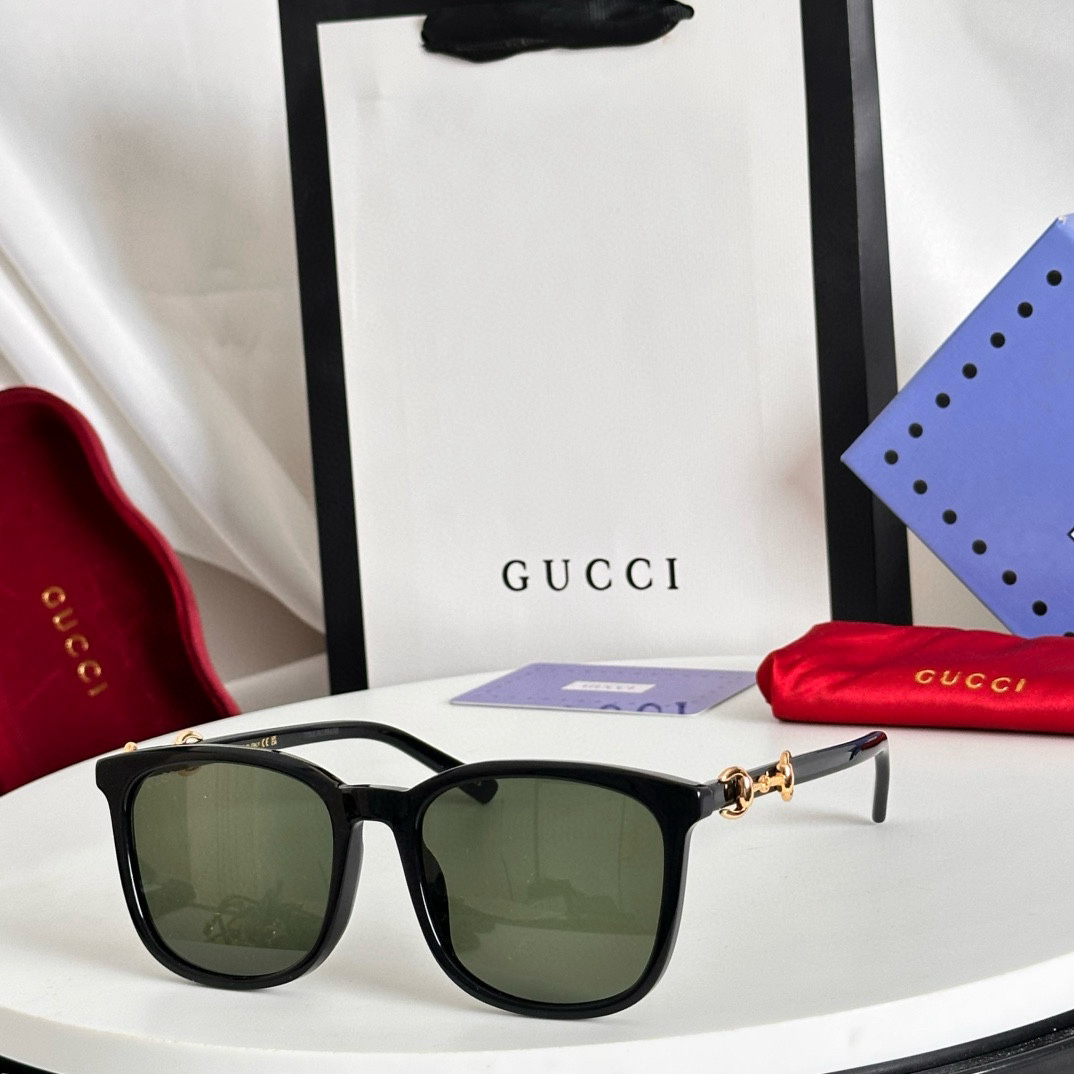 Gucci glasses-24