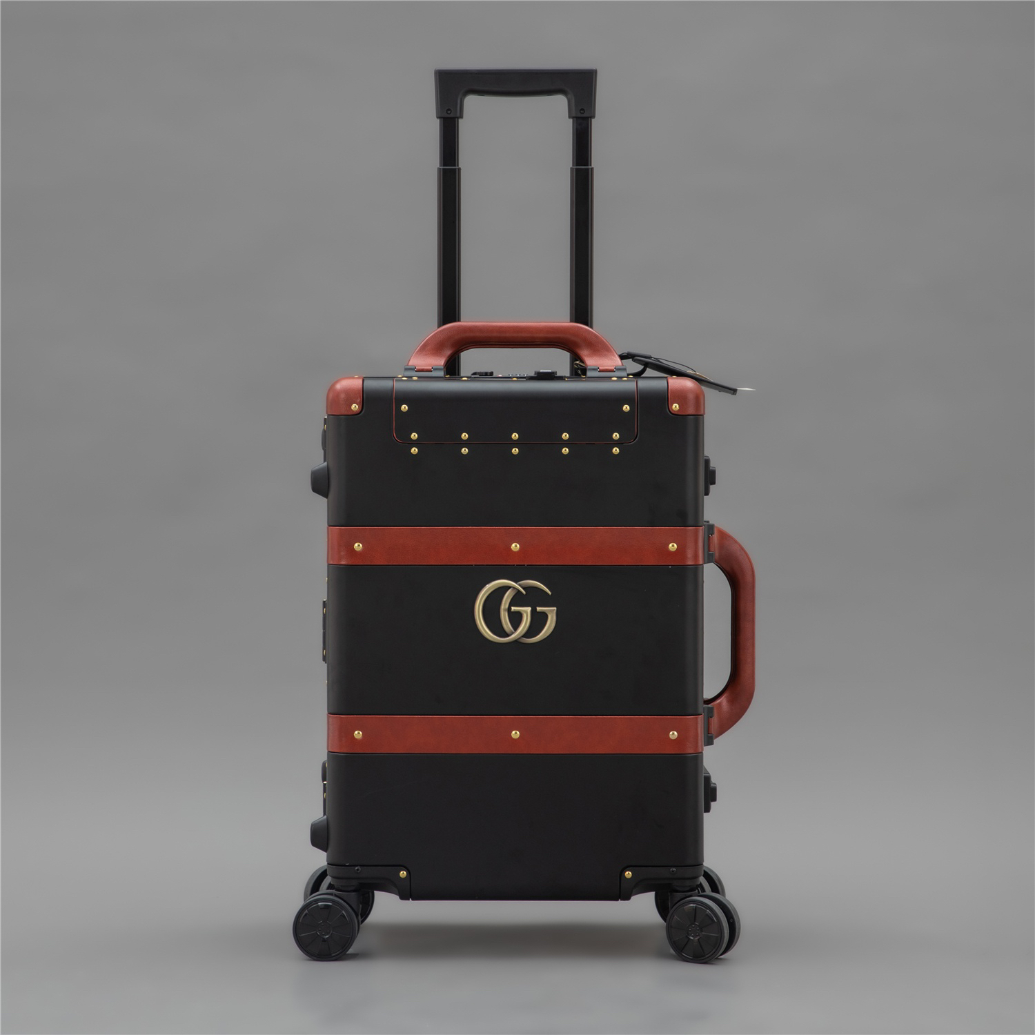 Gucci luggage-13