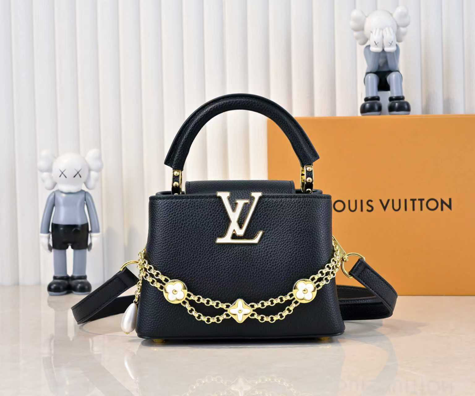 Louis Vuitton Hot New Product-144