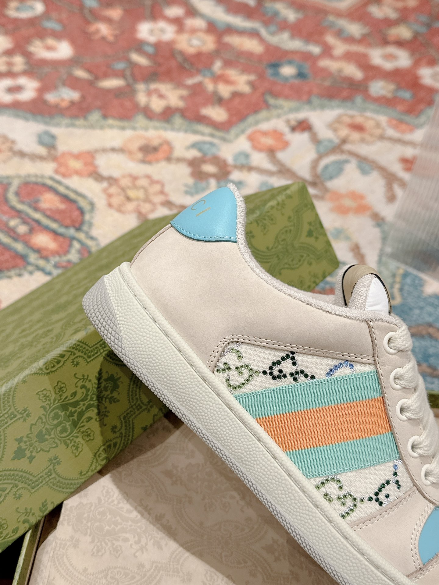Gucci Sneakers-239