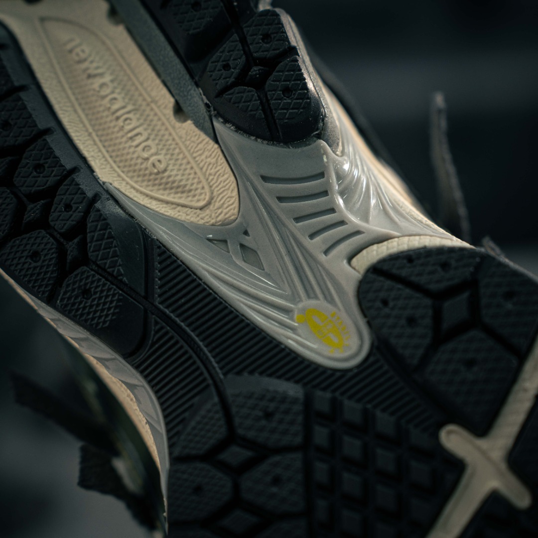 New Balance Sneakers-352