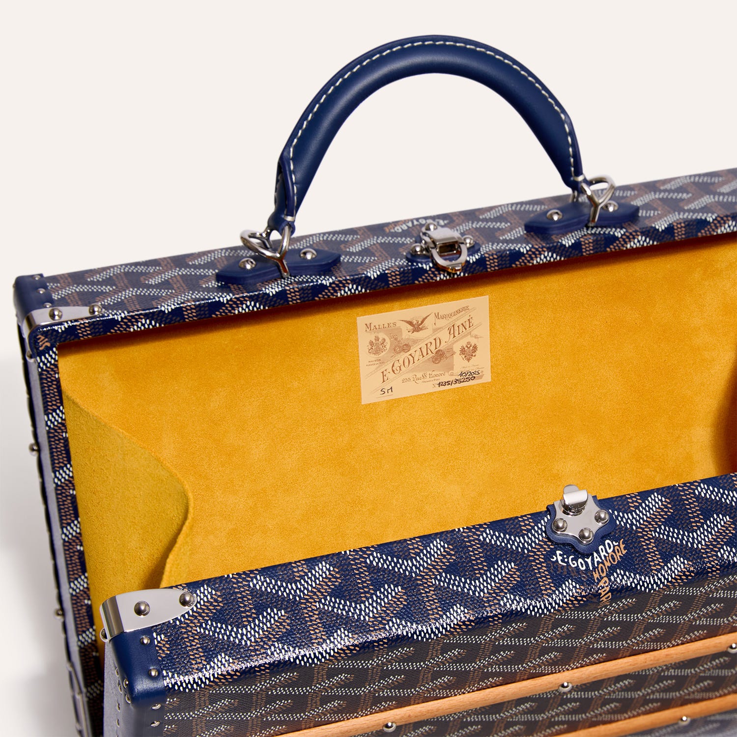 Palace MM trunk bag