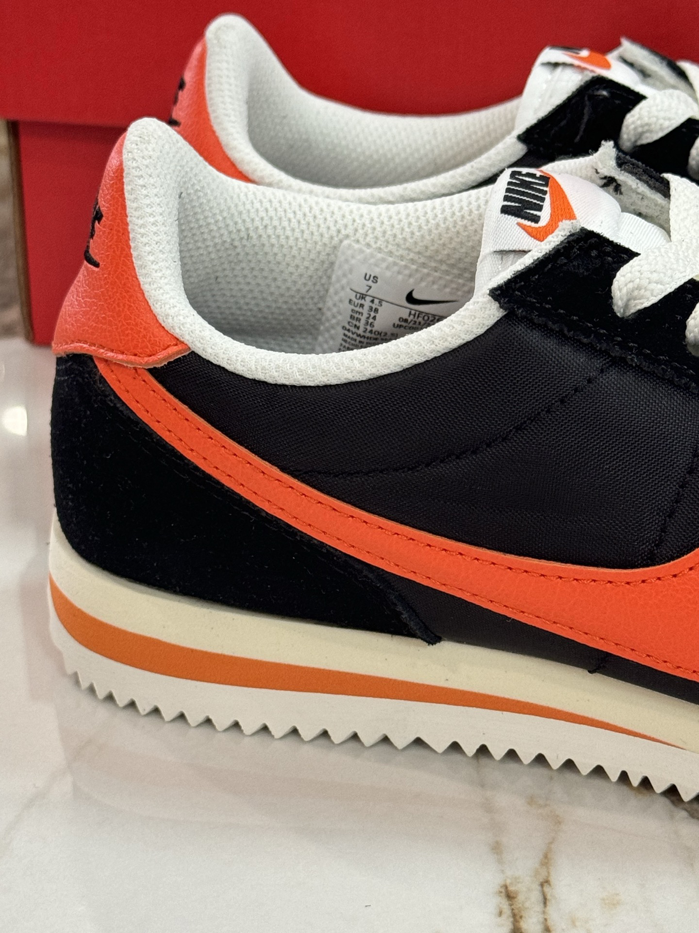 Nike Sneakers-249