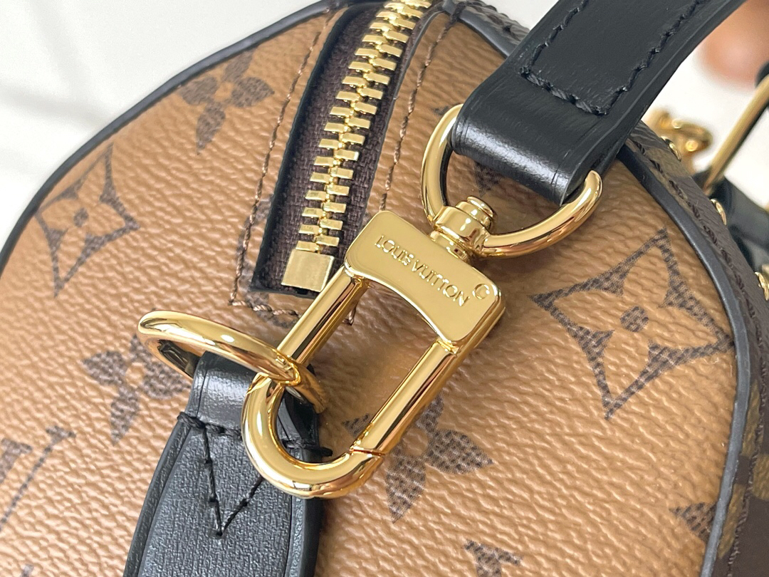 Louis Vuitton Hot New Product-82