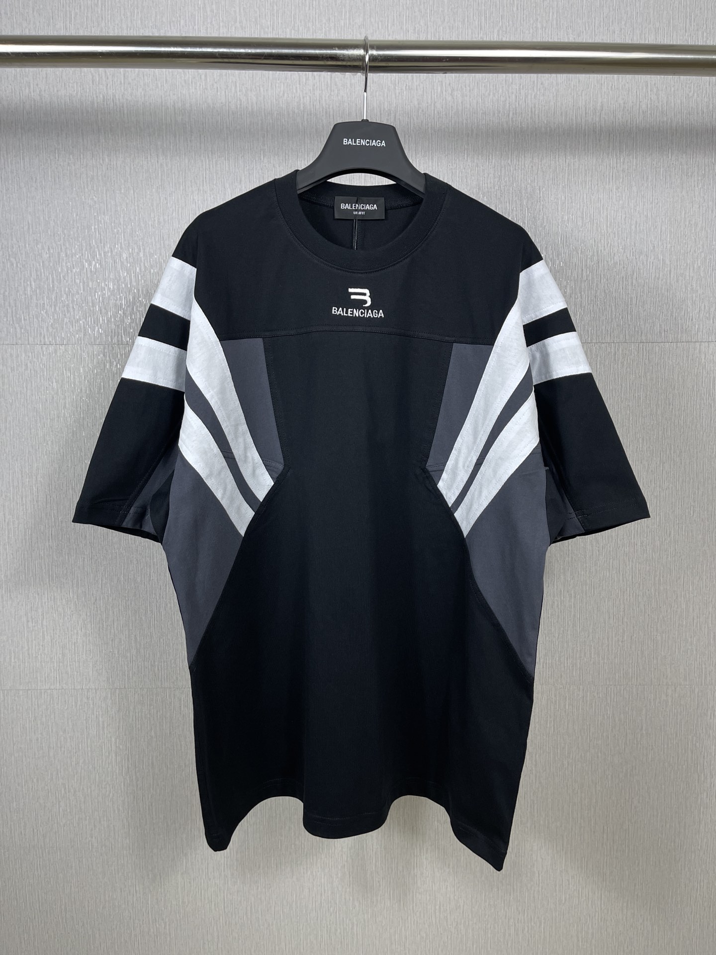 Balenciaga clothing-165