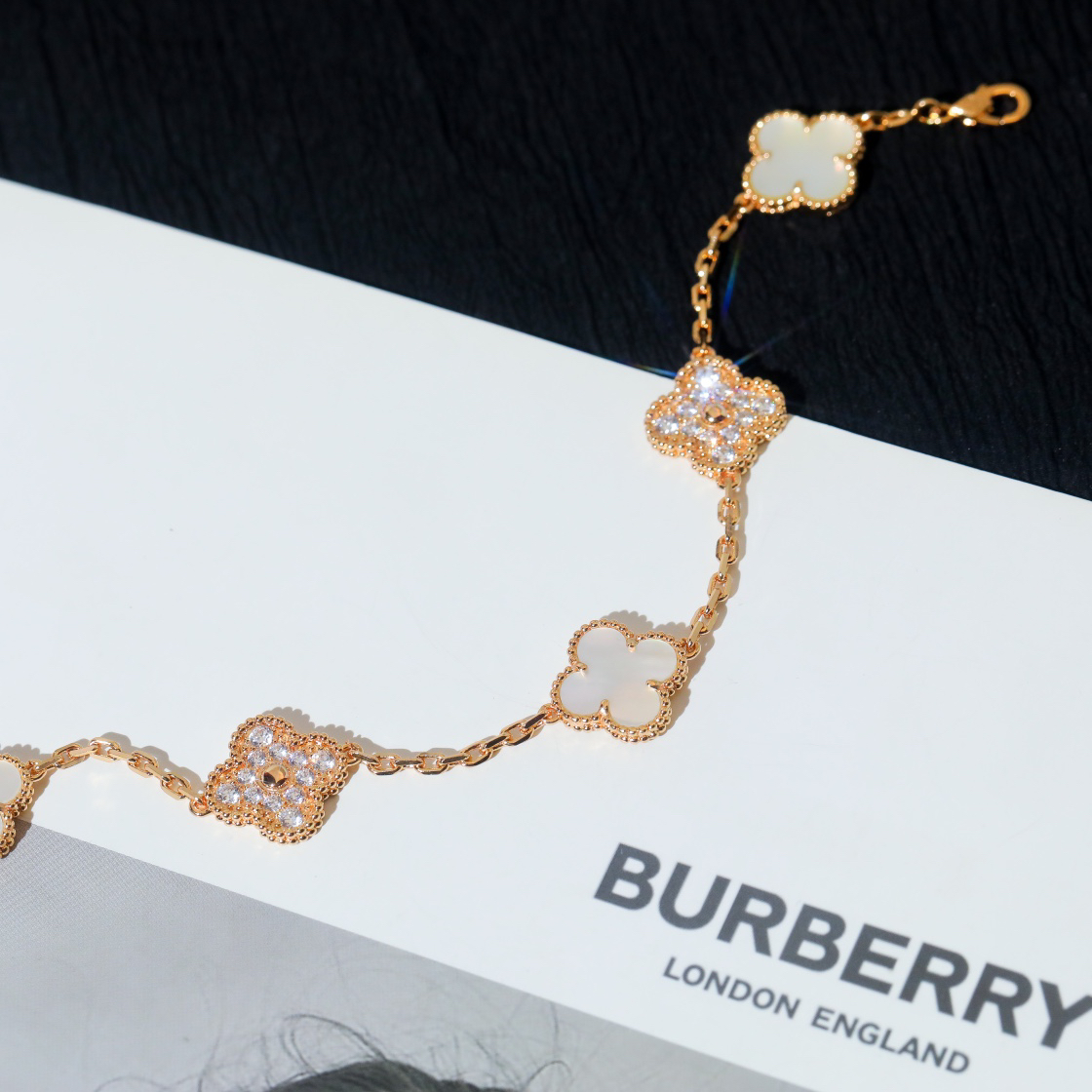 Van Cleef & Arpels Bracelet-69