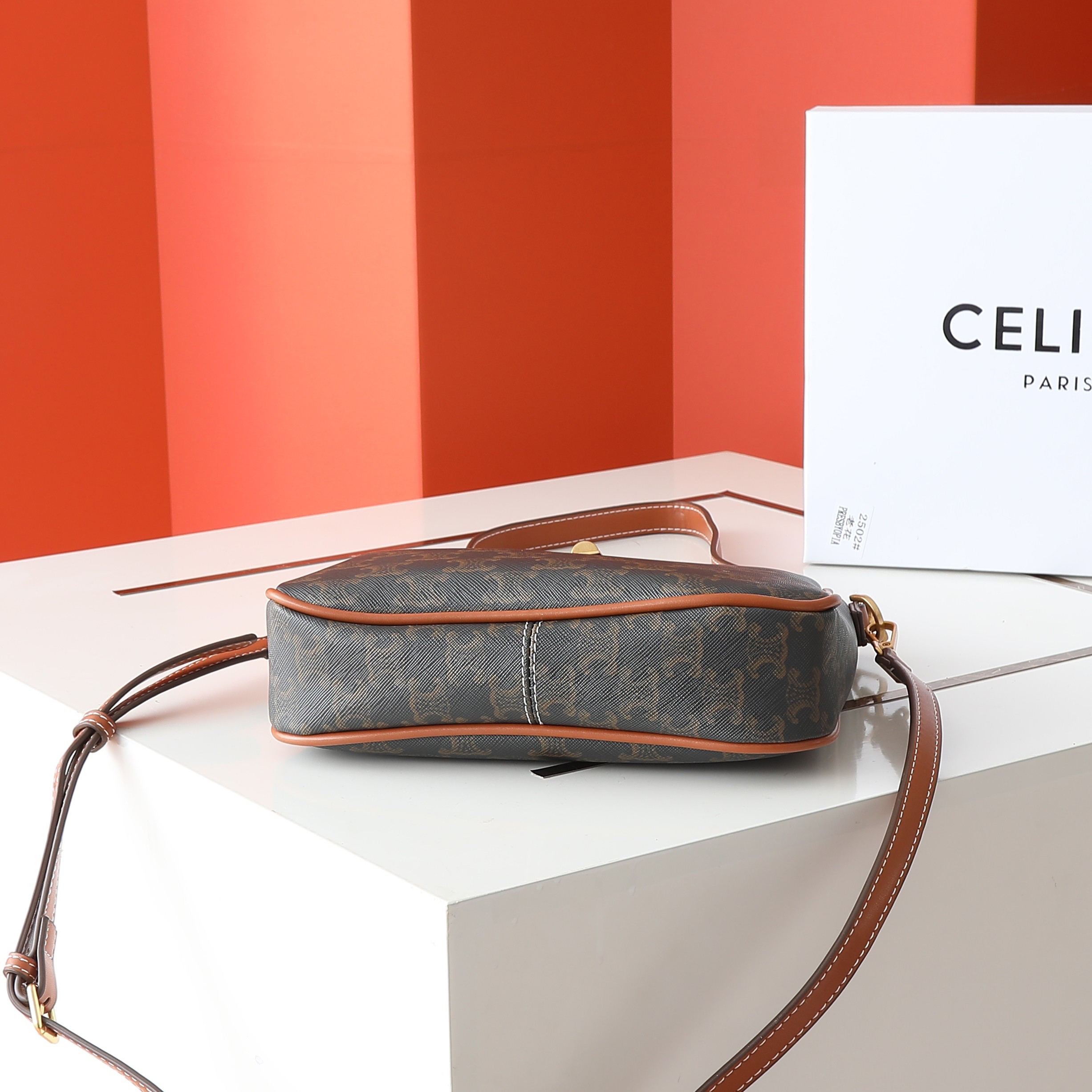 Celine Hot New Product-4