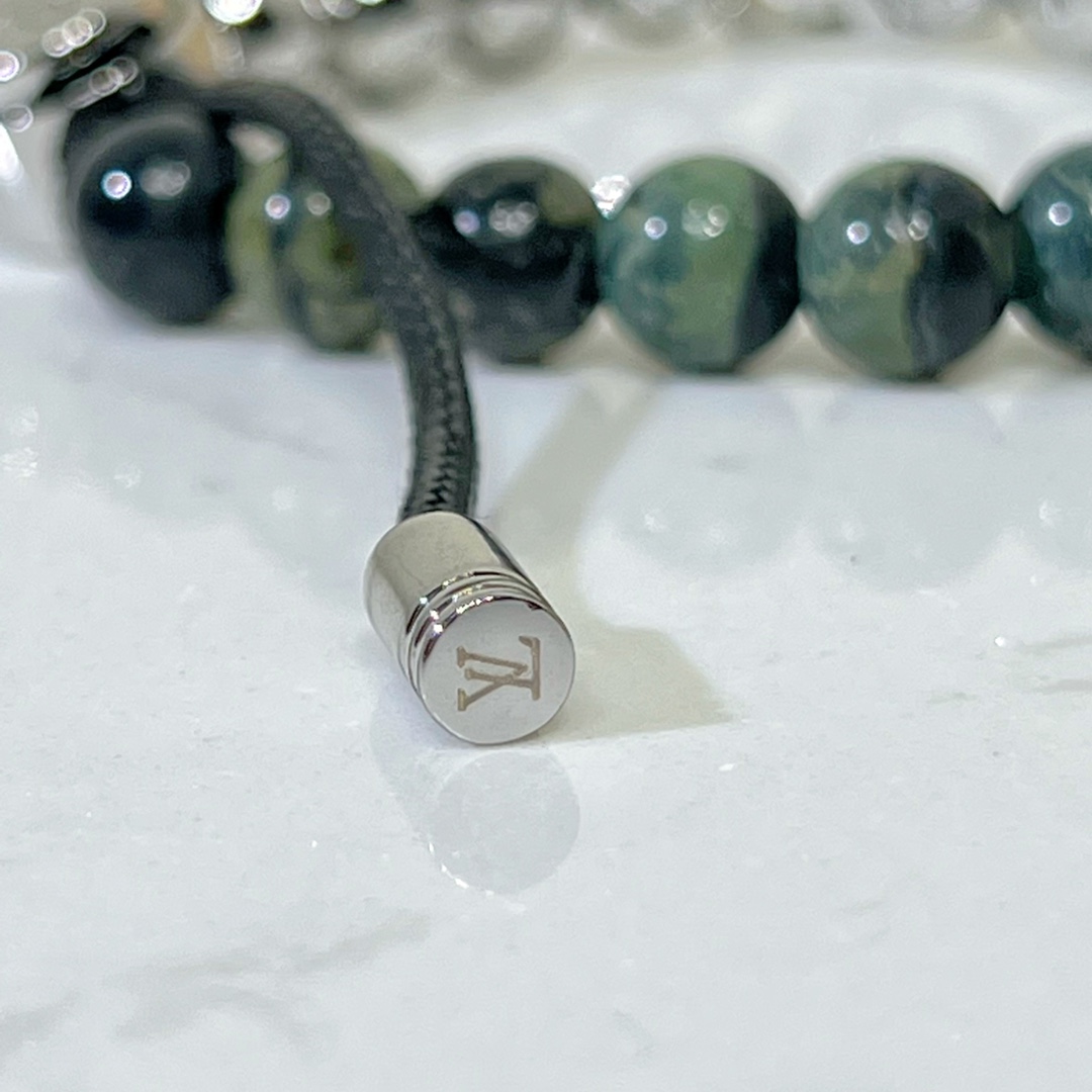 LV Bracelet-82
