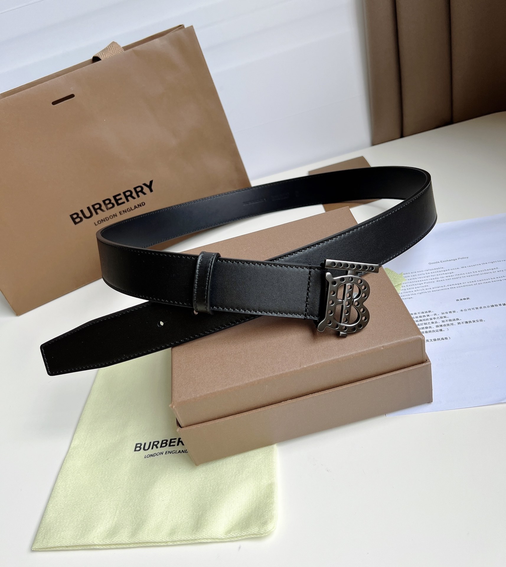 Burberry belt-120