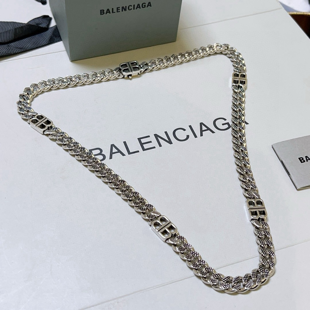 Balenciaga necklace-14