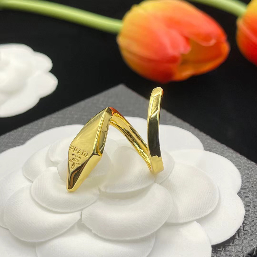 Prada ring-2