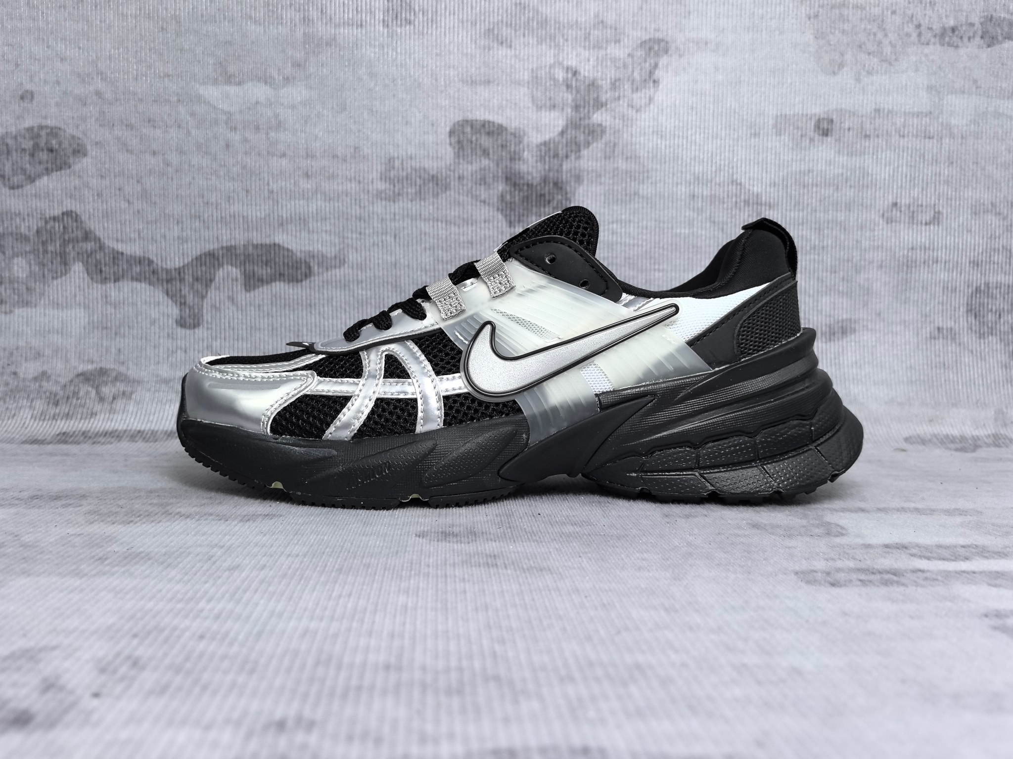 Nike Sneakers-229