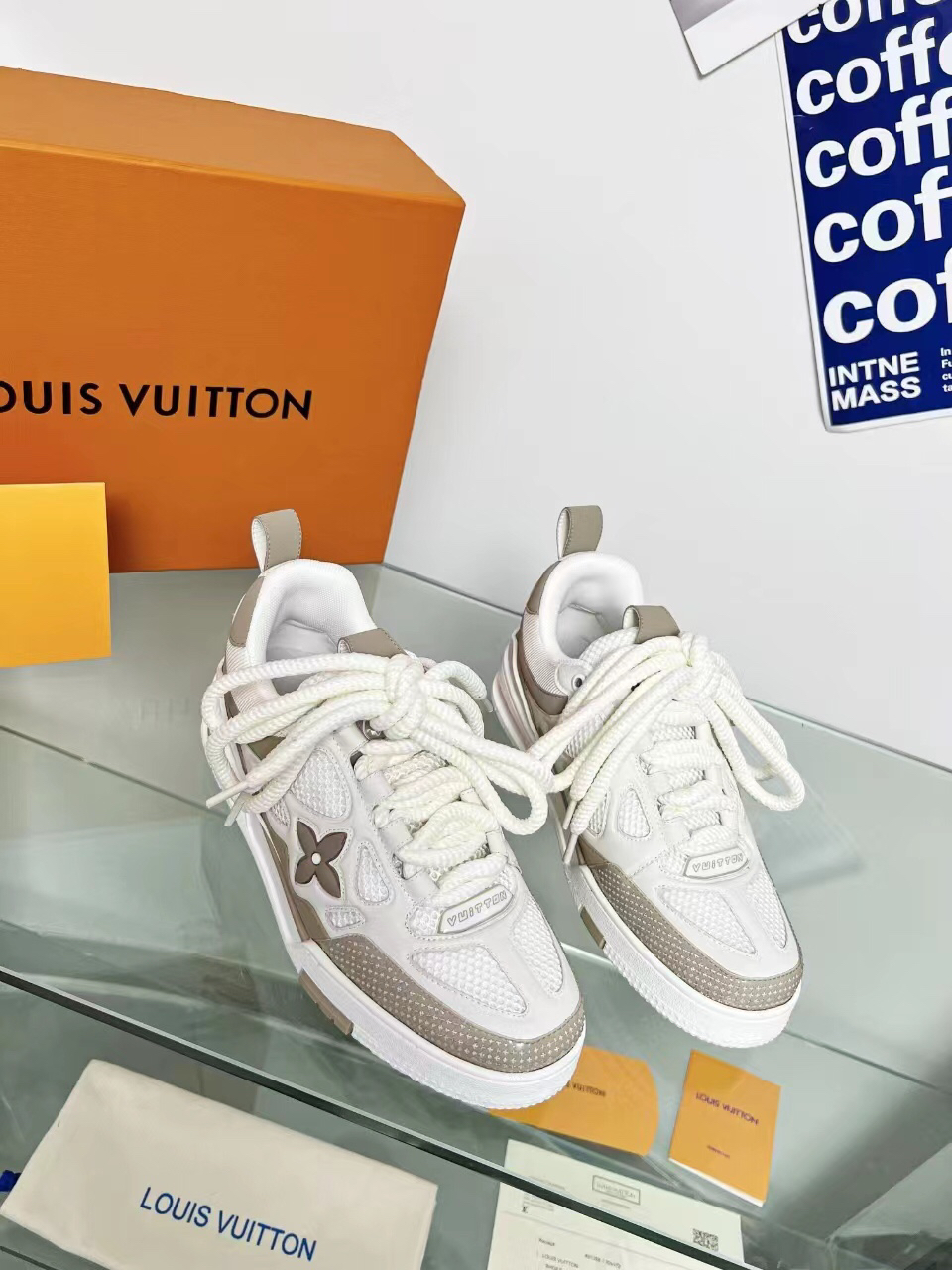 Lv Sneakers-35