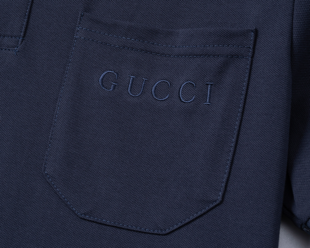 Gucci clothing-146