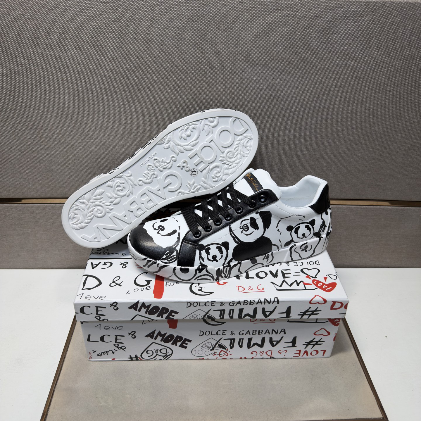 D&G Sneakers-255