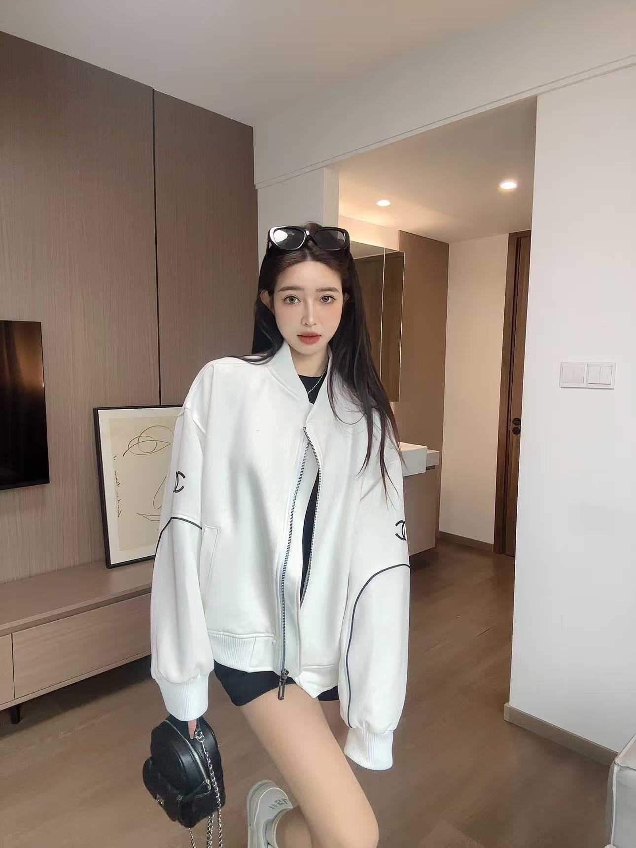 Chanel Clothing-204