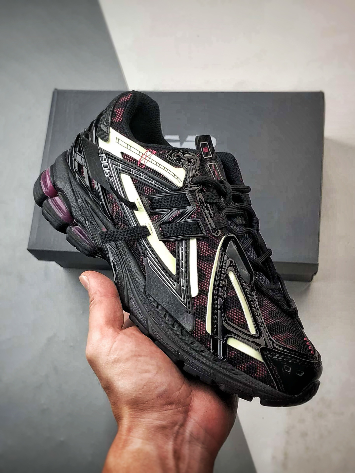 New Balance Sneakers-224