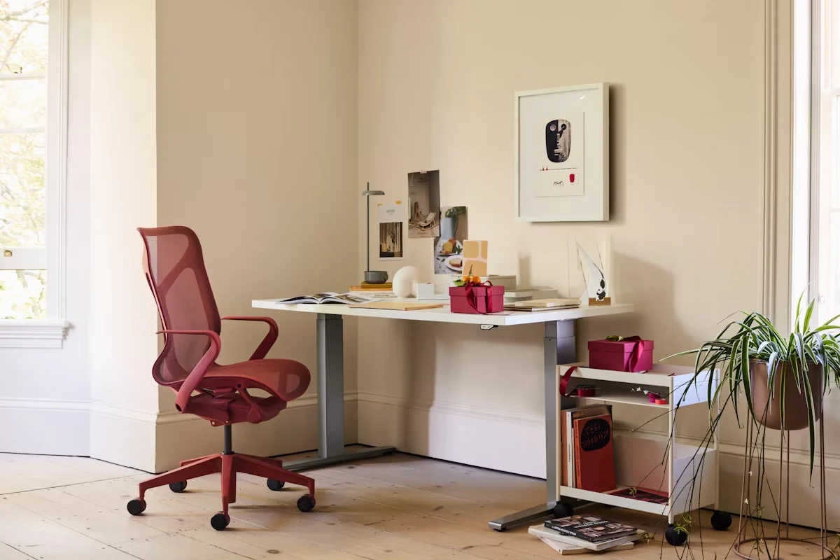 Cosm Chair, Low Back