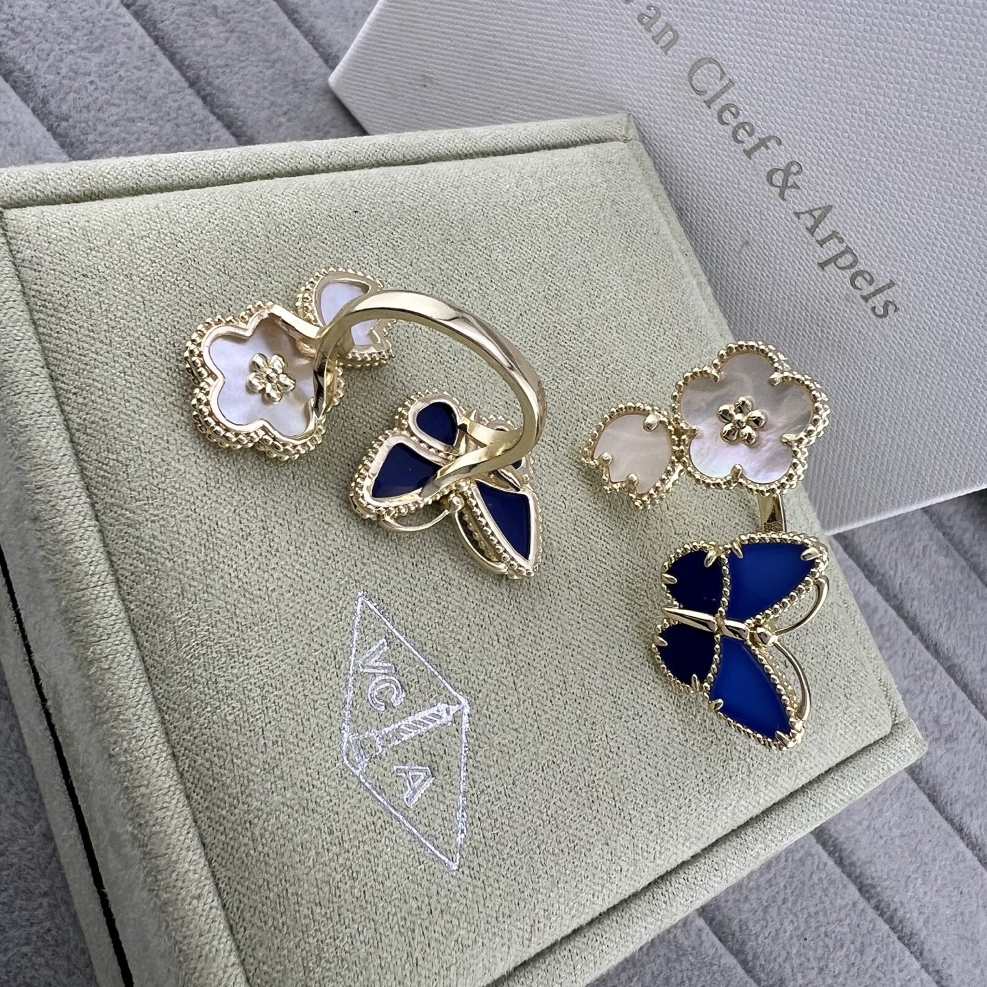 Van Cleef & Arpels ring-3