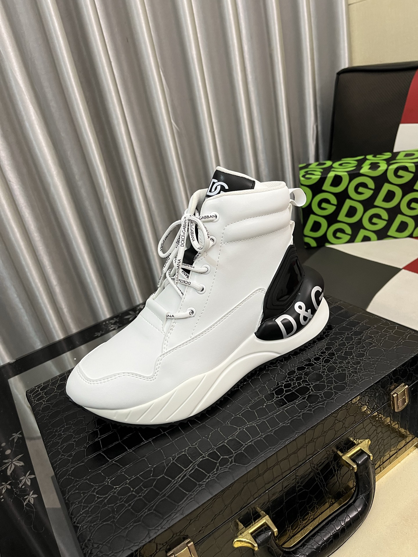 D&G Sneakers-106