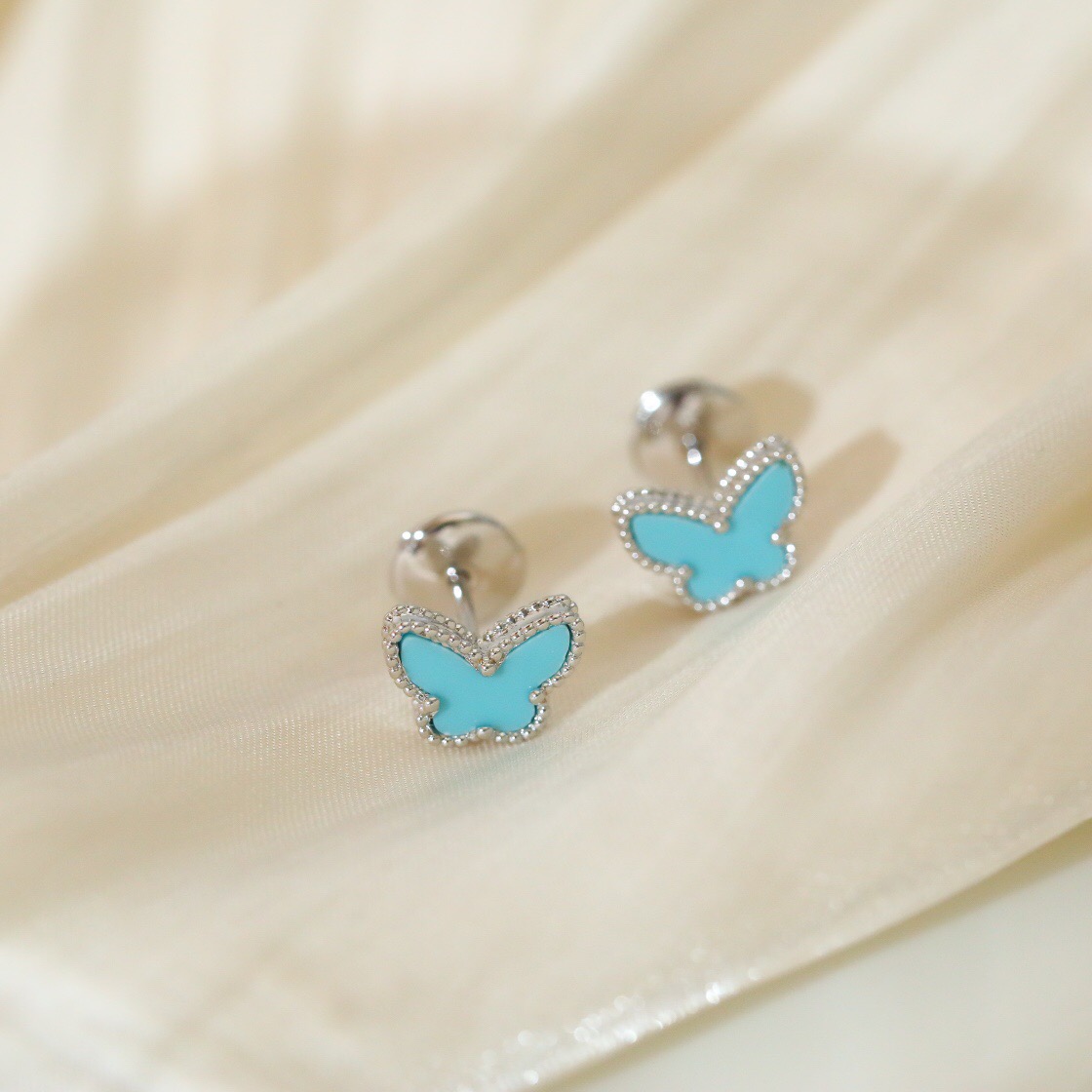 Van Cleef & Arpels earring-27