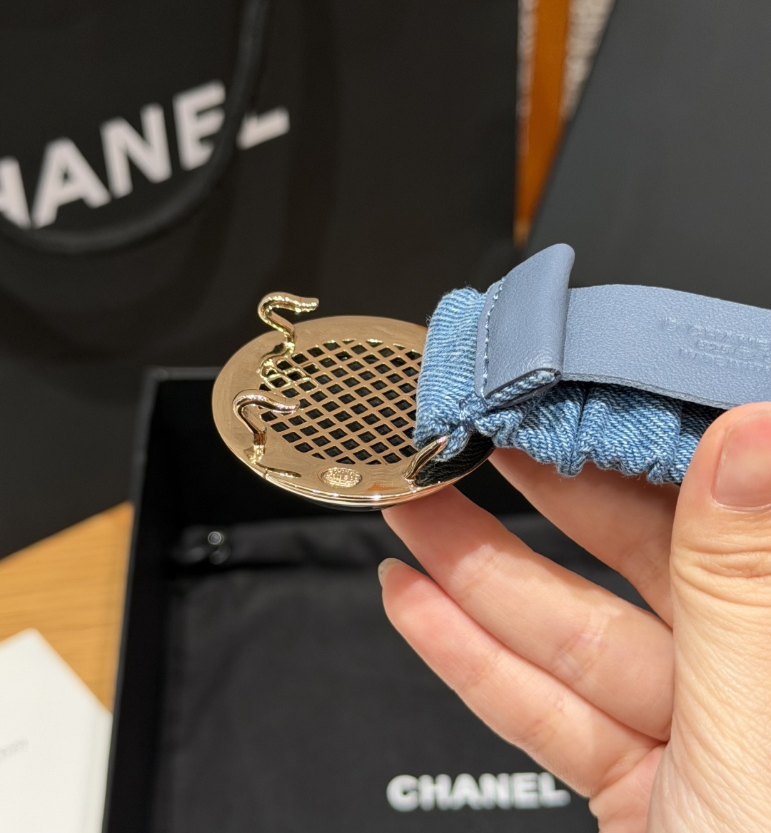 Chanel belt-91
