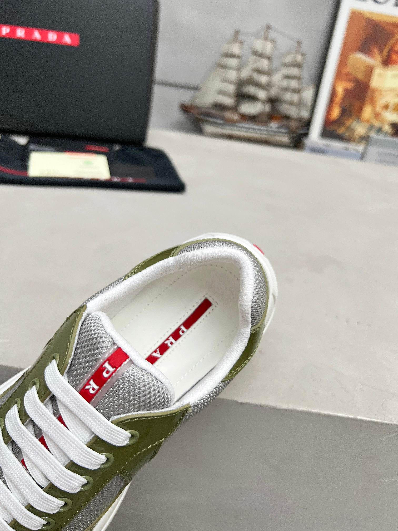 Prada Sneakers-40