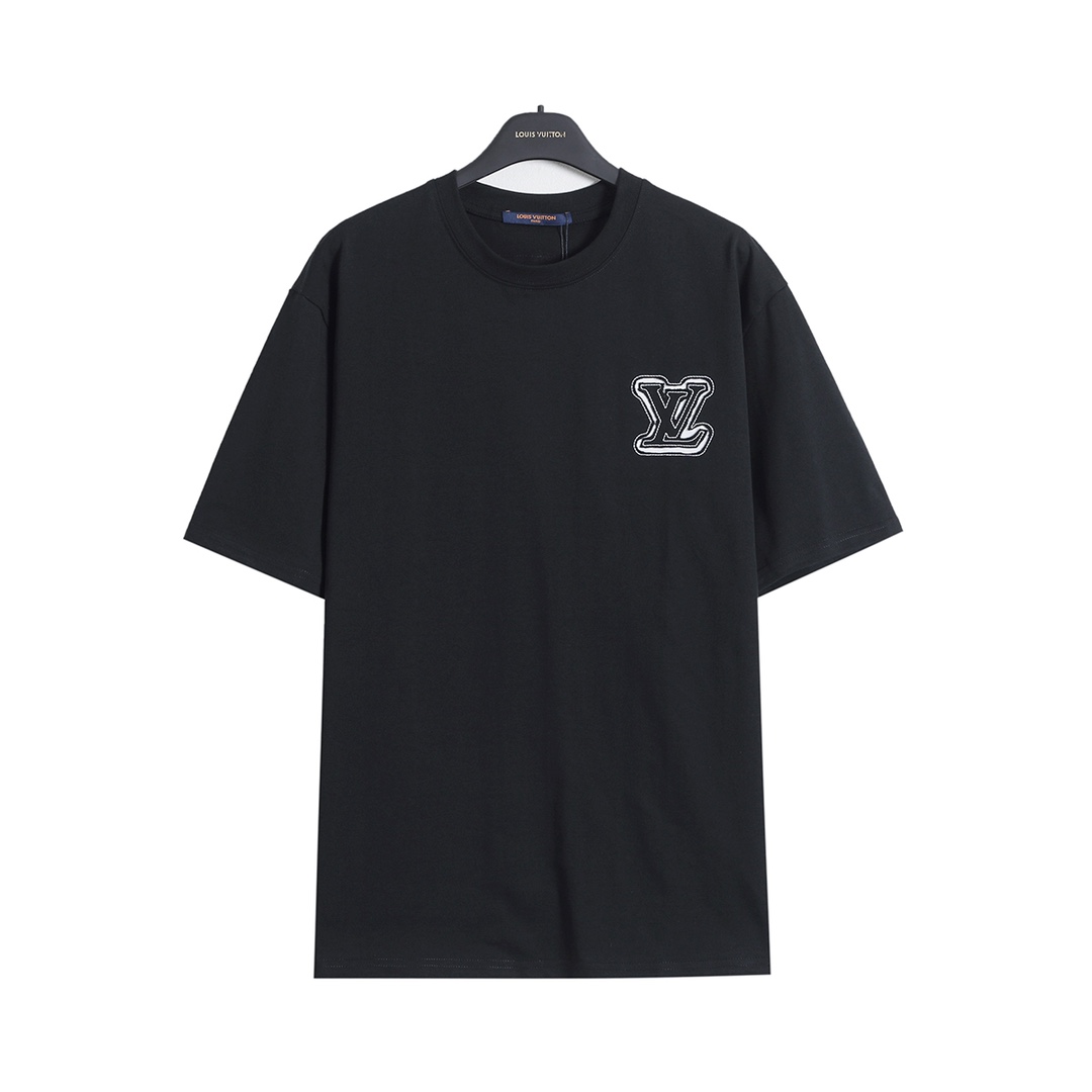 LV clothing-188