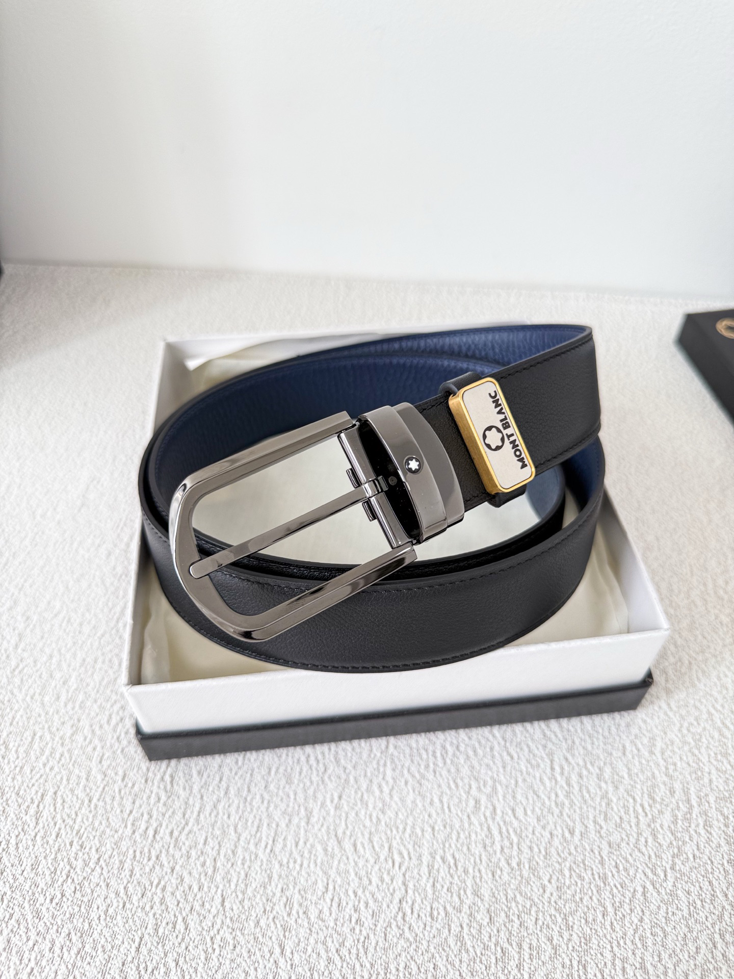 Montblanc belt-81