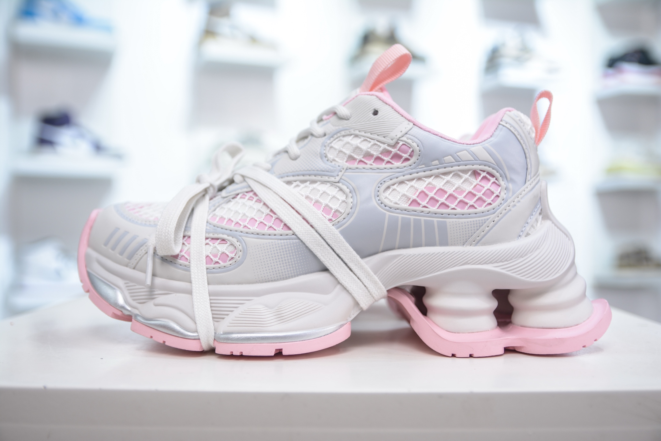 Golden Goose Sneakers-90