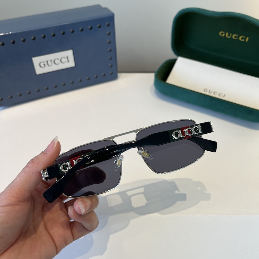 Gucci glasses-40