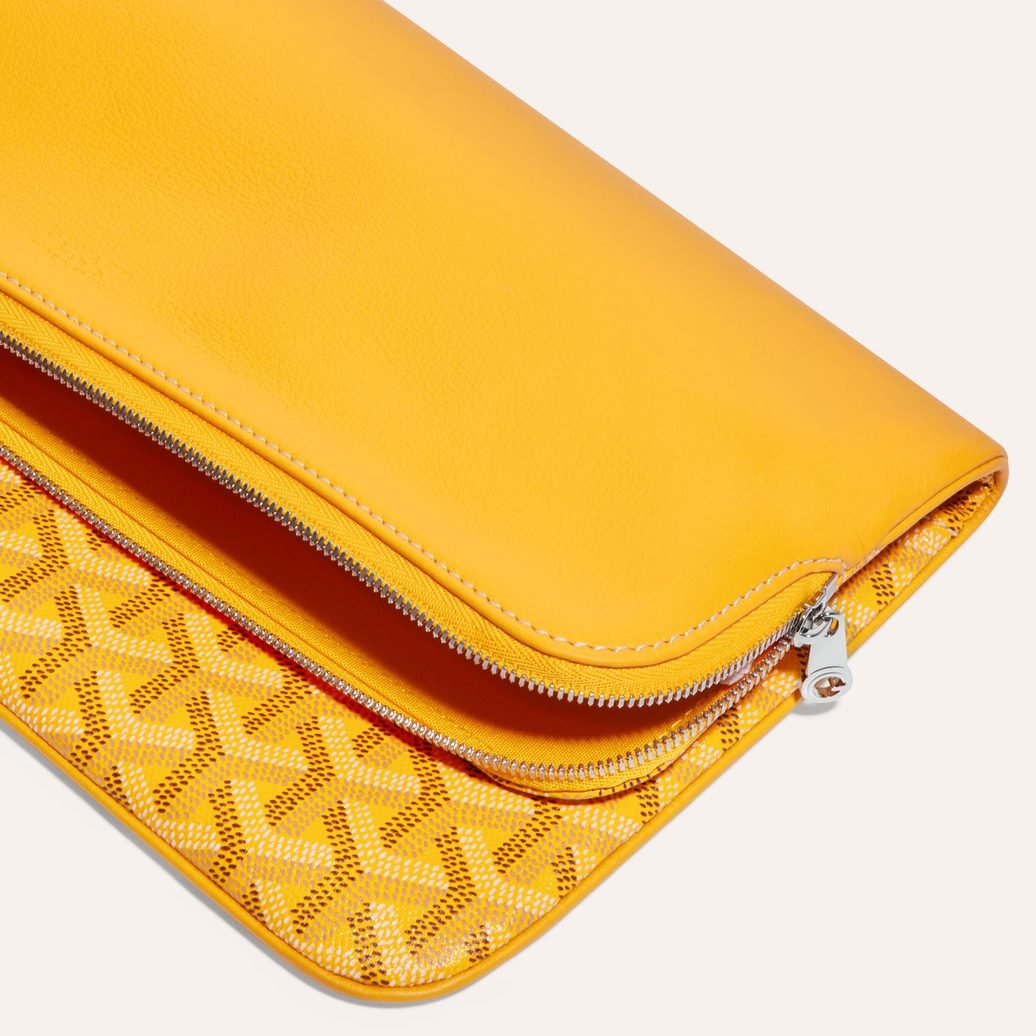 Sainte-Marie MM Clutch