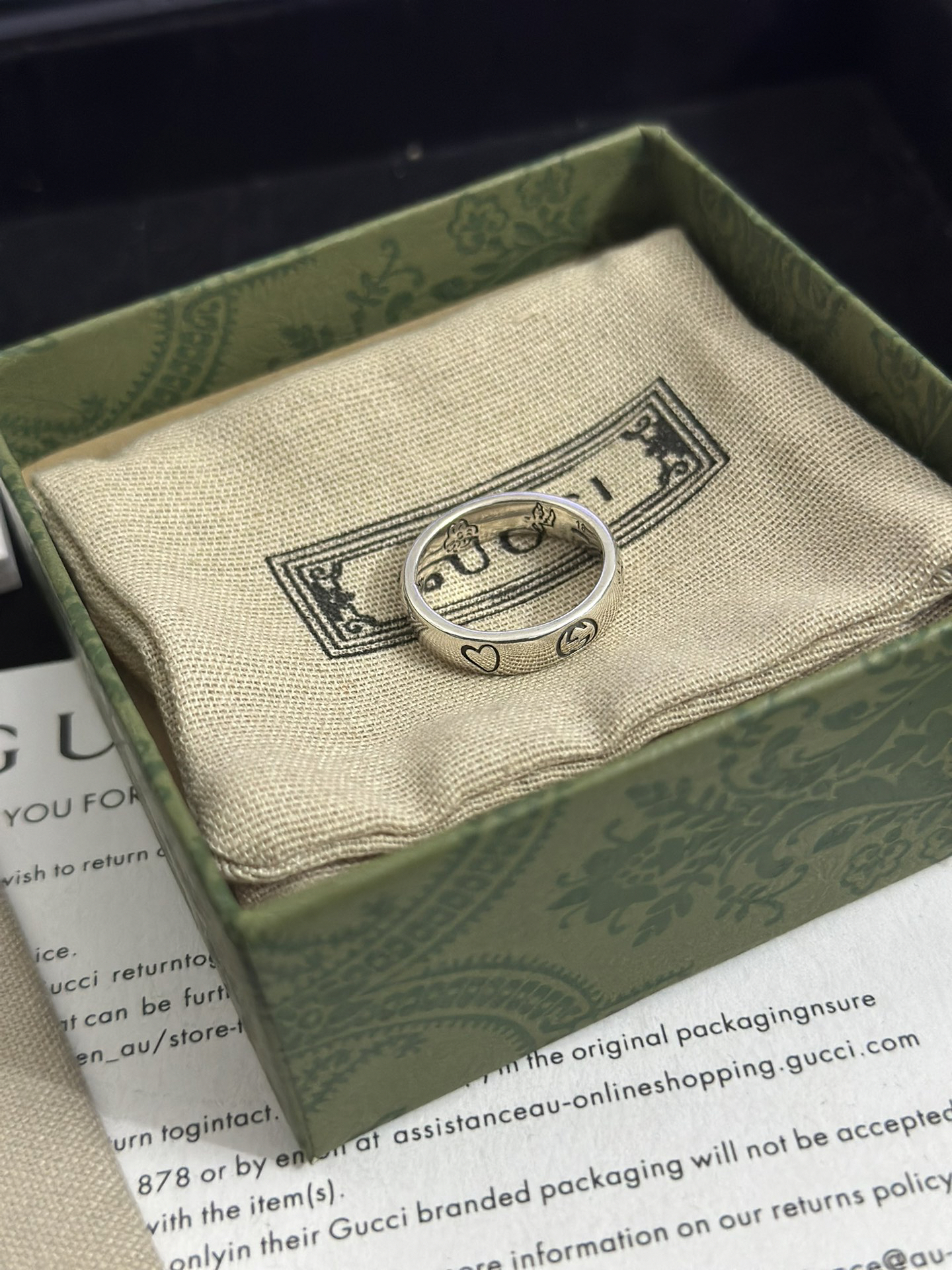 Gucci ring-40