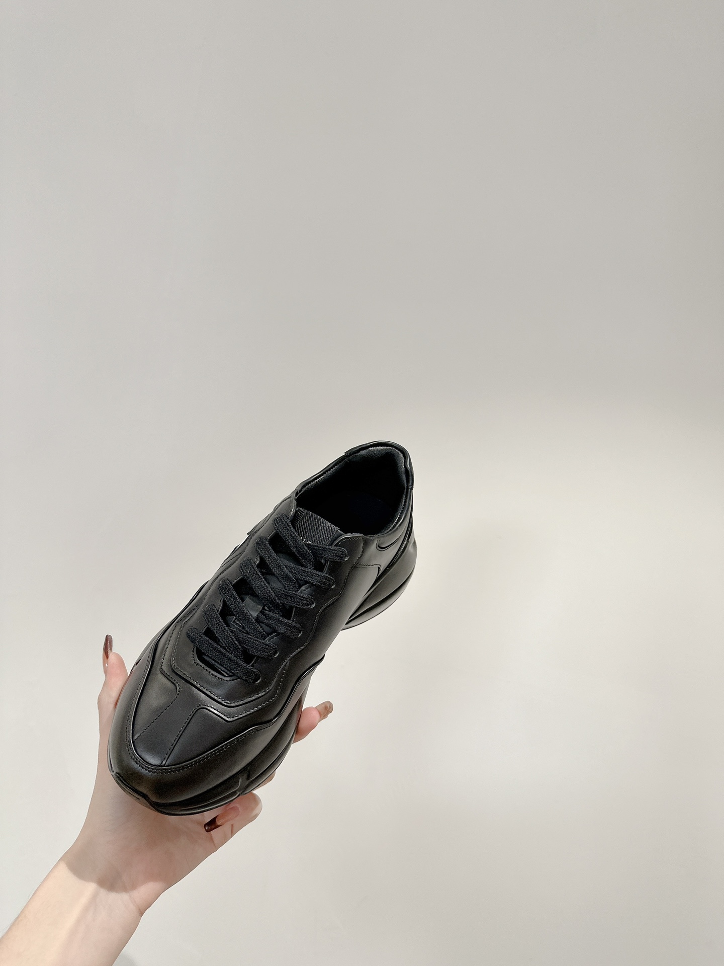 Gucci Sneakers-123