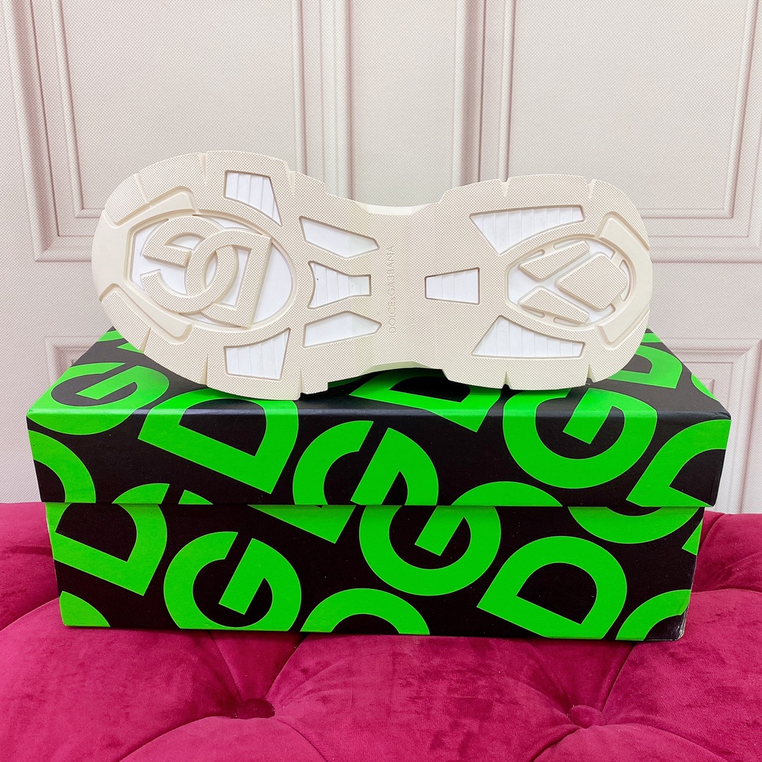 D&G Sneakers-98