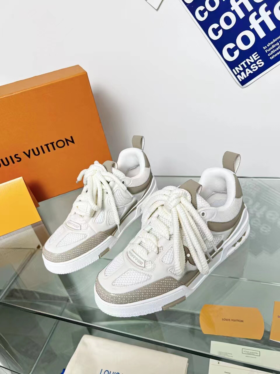 Lv Sneakers-35
