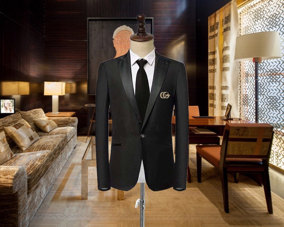 Gucci Clothing-175