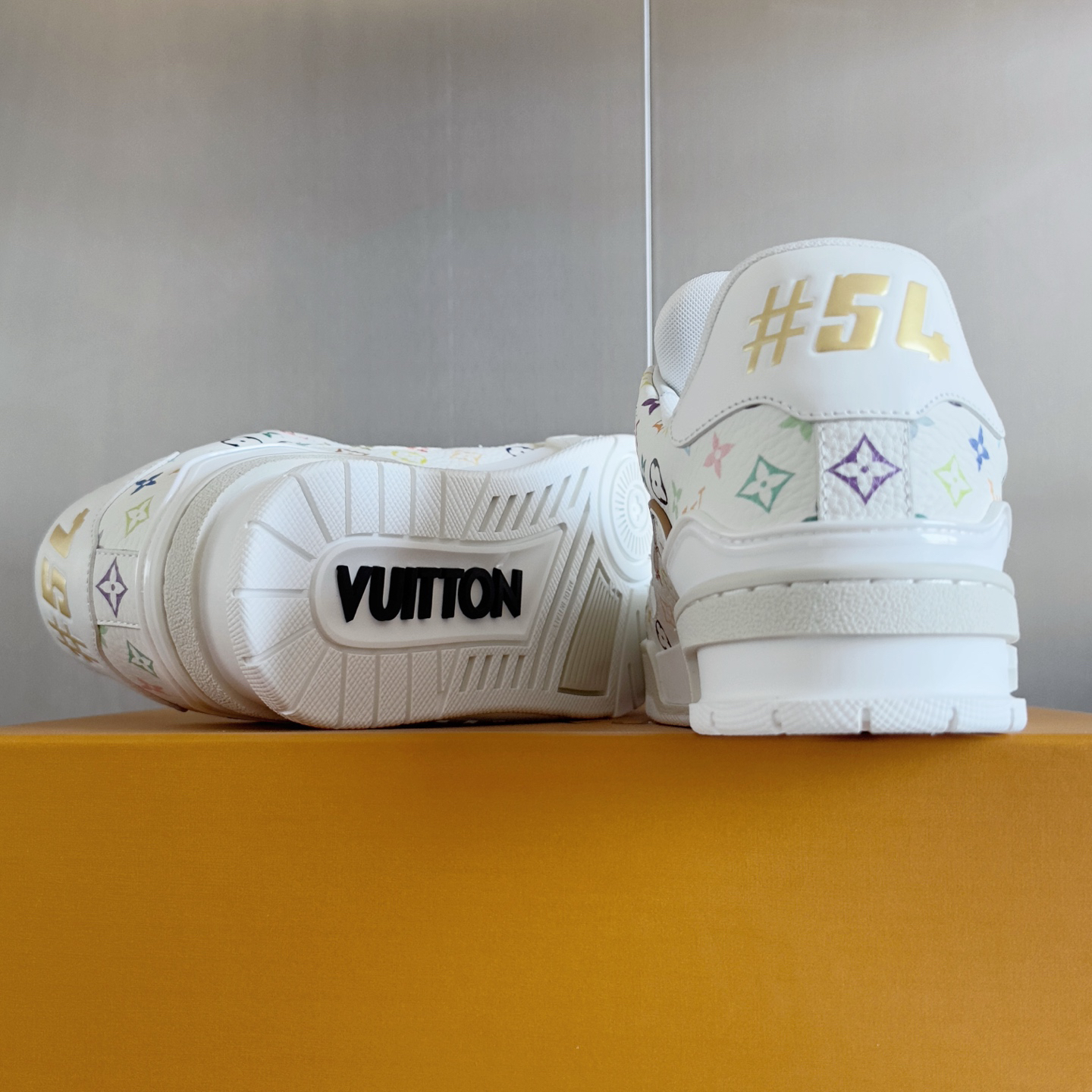 Lv Sneakers-156