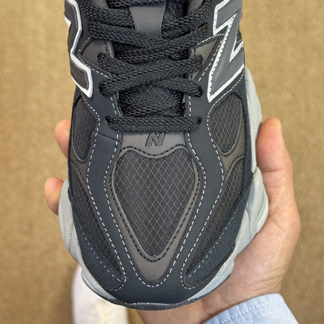 New Balance Sneakers-270