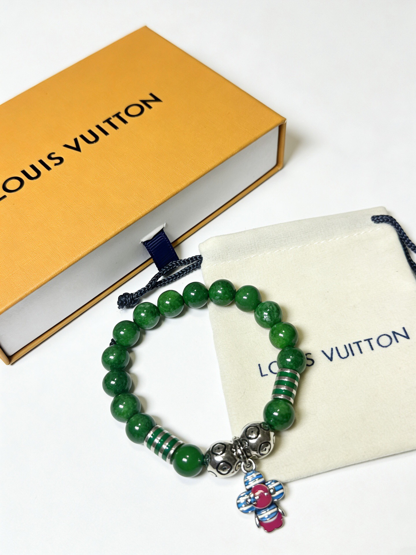 LV Bracelet-31
